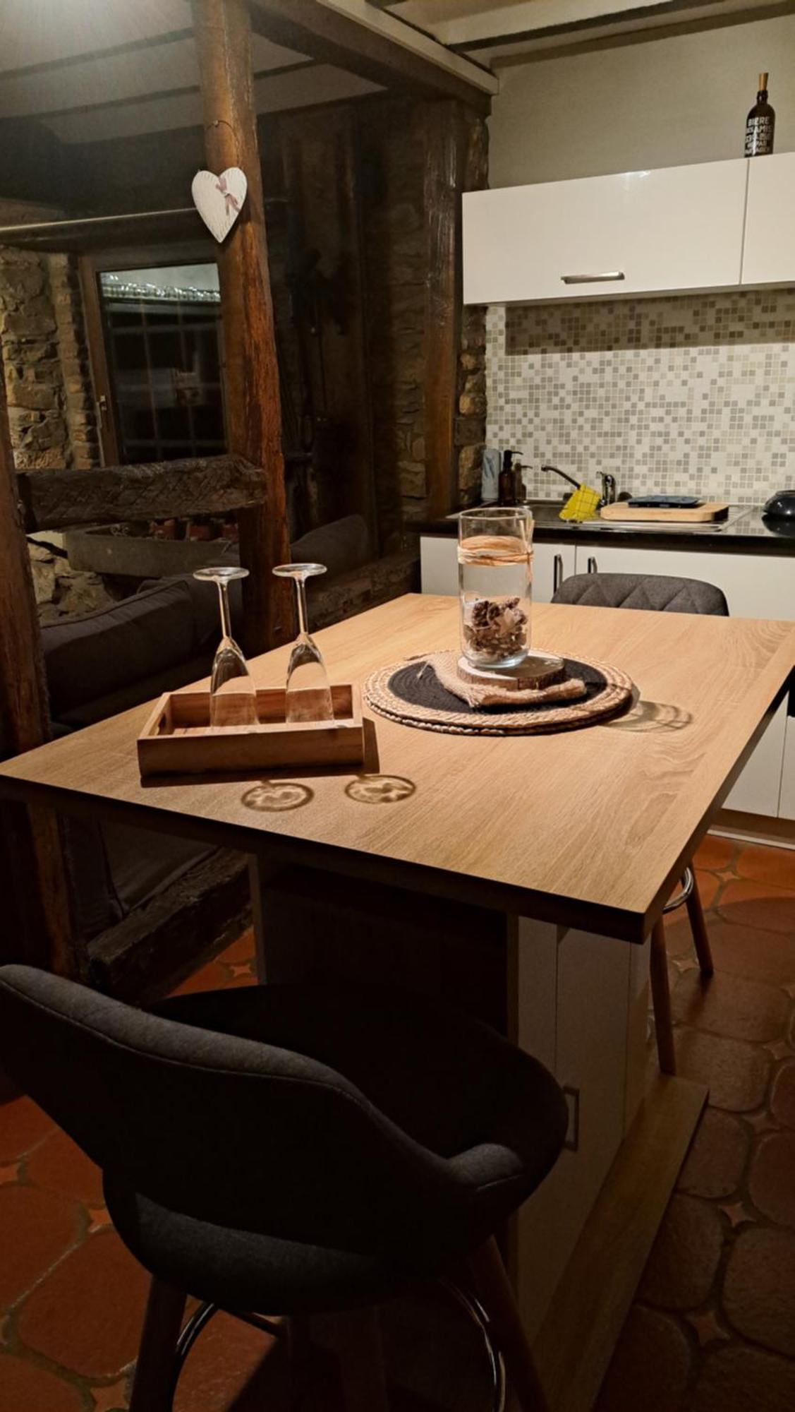 Le Teli Du Loup Dans La Taniere D'Armand Villa สเตฟโล ภายนอก รูปภาพ
